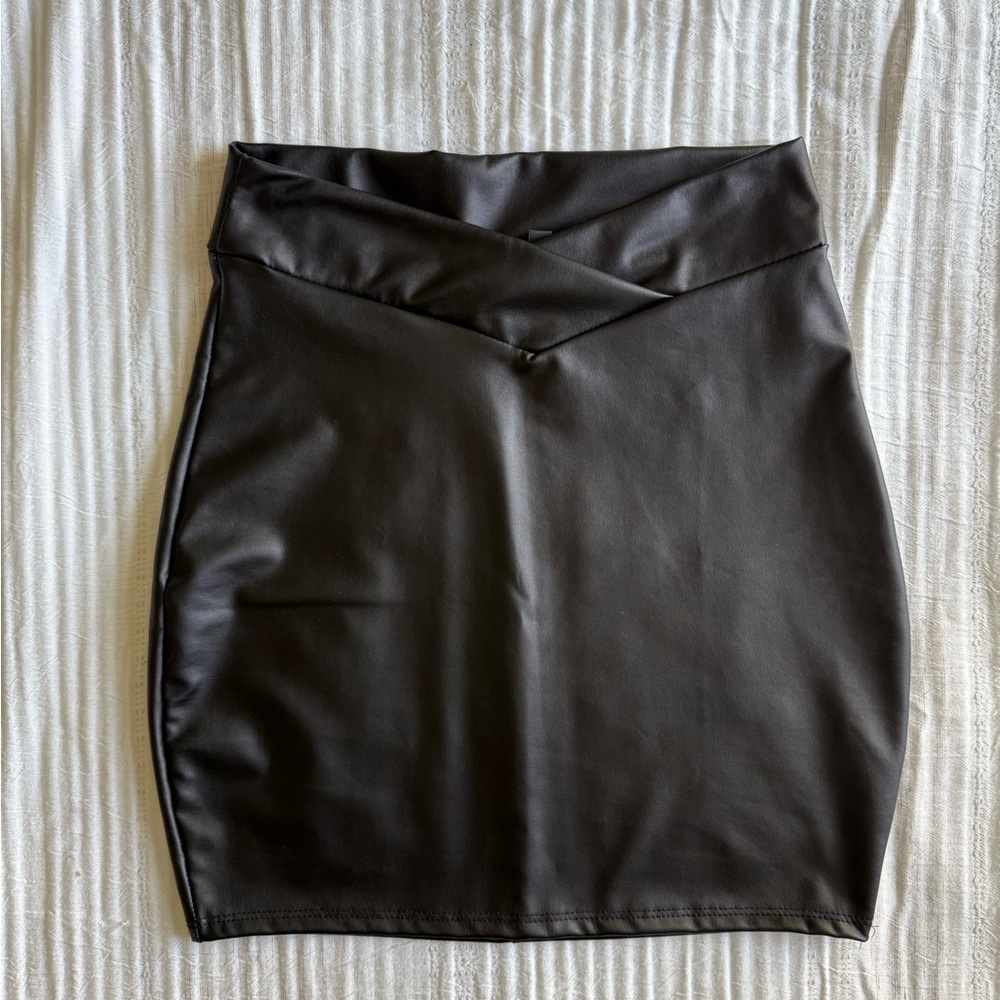 Windsor Faux Leather Skirt